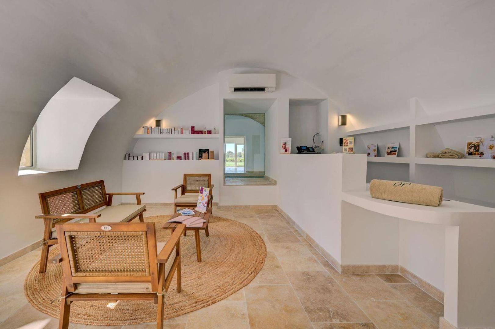 Domaine De Privadiere & Spa Uzes Exterior photo