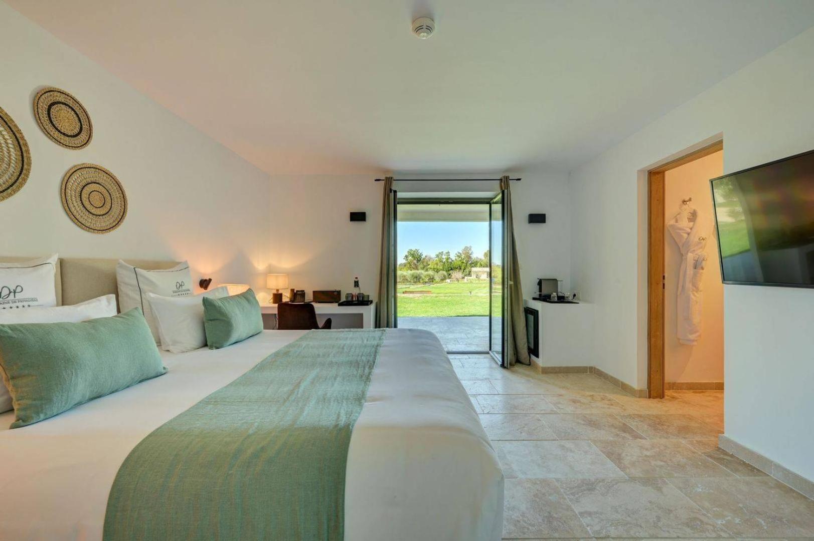 Domaine De Privadiere & Spa Uzes Exterior photo
